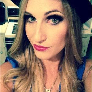 Meet your Posher, Aubrey