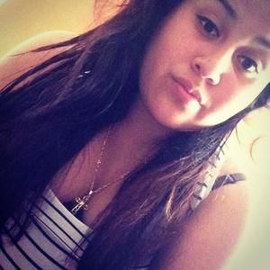 Meet your Posher, Karina