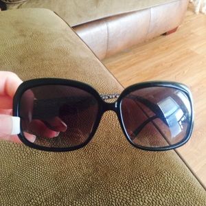 Auth coach sunglasses