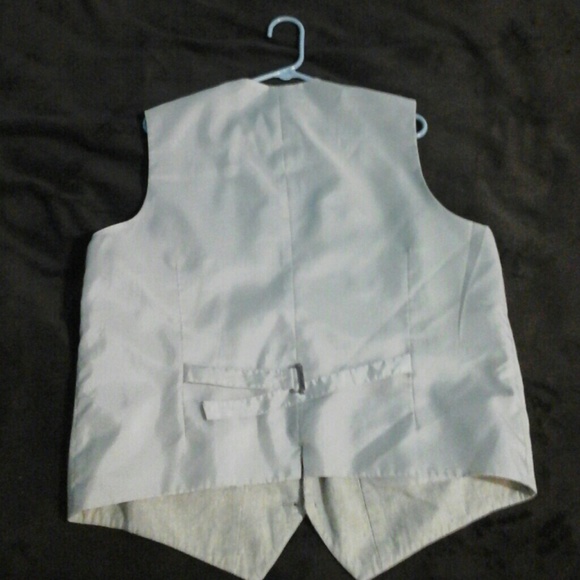 Vest - Picture 2 of 2