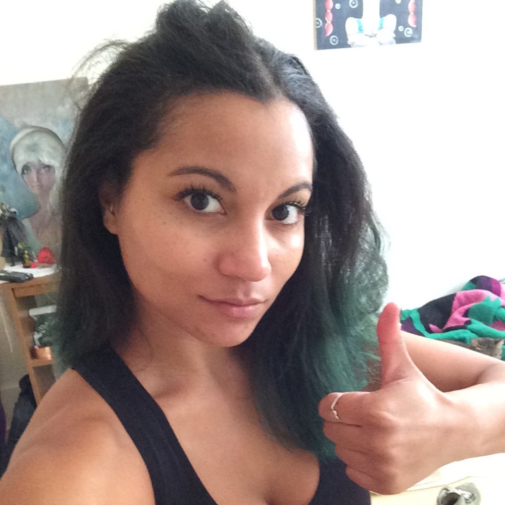 Meet your Posher, Alicia