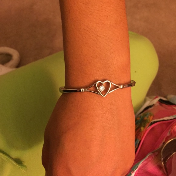Metal Heart Bracelet