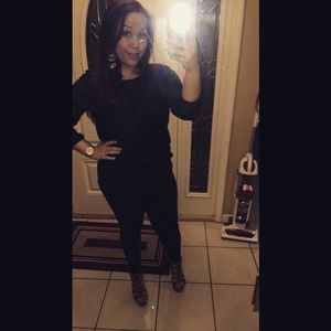 Meet your Posher, Cassandra