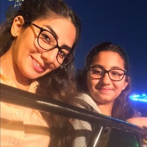 Meet your Posher, Soonia