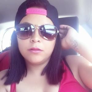 Meet your Posher, Carolina