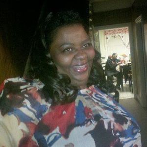 Meet your Posher, Cassandra