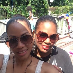 Meet your Posher, Fior