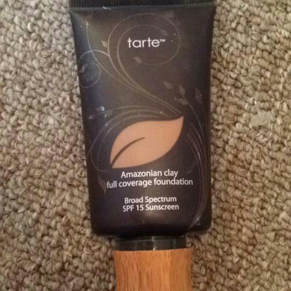 Tarte Amazonian Clay Foundation Full coverage - Picture 1 of 1