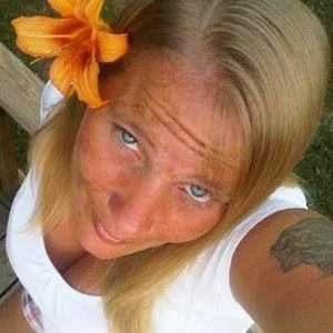 Meet your Posher, Angie