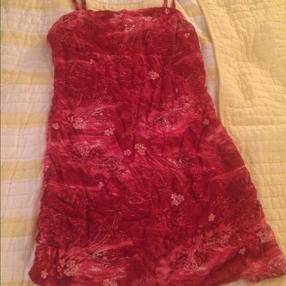 Pink Hawaii style dress