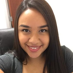 Meet your Posher, Mayra