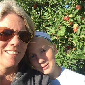 Meet your Posher, Lisa