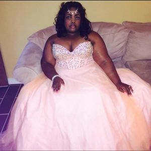 Meet your Posher, Briana