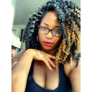 Meet your Posher, Darcell