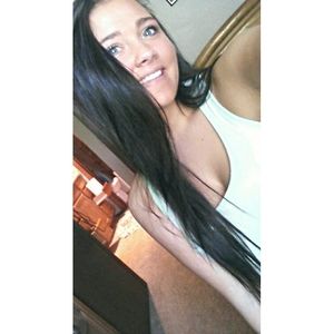 Meet your Posher, Maegan