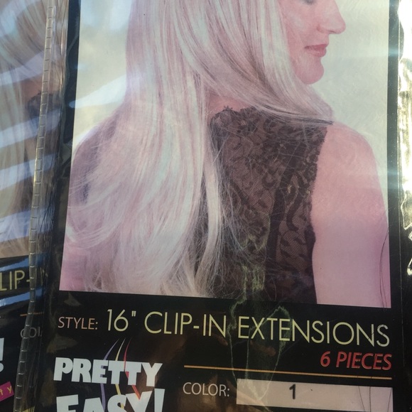 2 packs of Diamond hair extensions. 16\