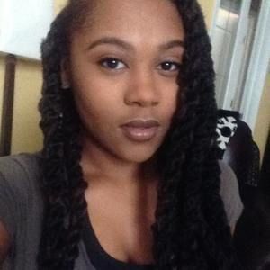 Meet your Posher, Shawna