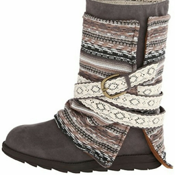 Boho Style Boots ❤HOST PICK❤ - Picture 2 of 3