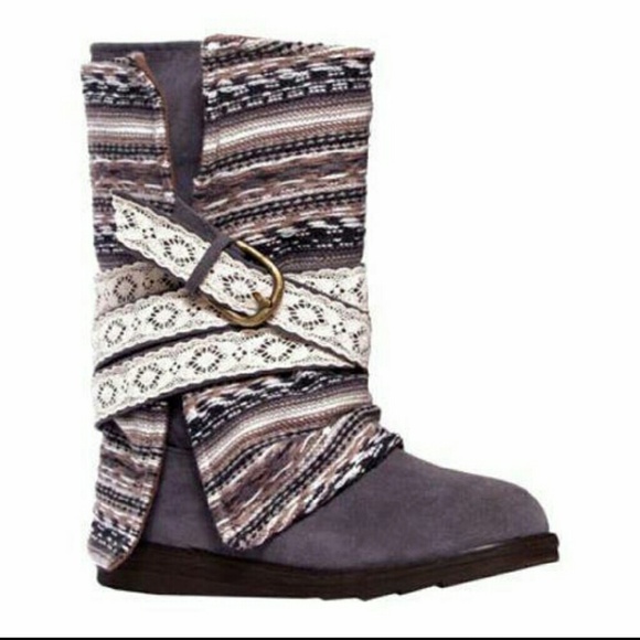 Boho Style Boots ❤HOST PICK❤ - Picture 3 of 3