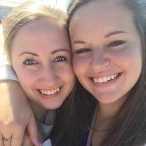 Meet your Posher, Lexi