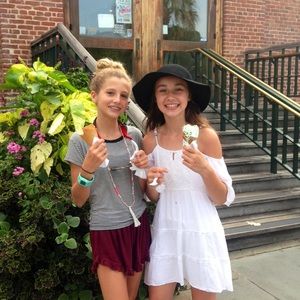 Meet your Posher, Ellie