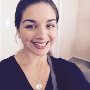 Meet your Posher, Linda