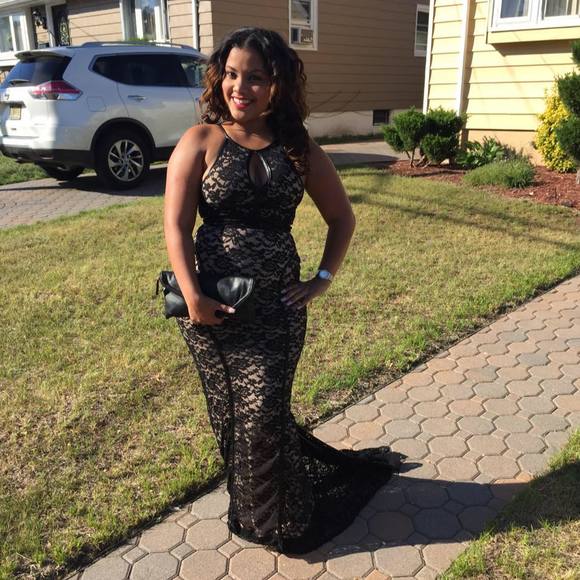 Meet your Posher, Alondraa - Picture 1 of 1