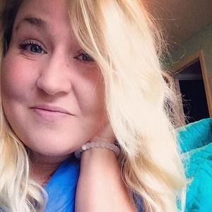 Meet your Posher, Kelsie