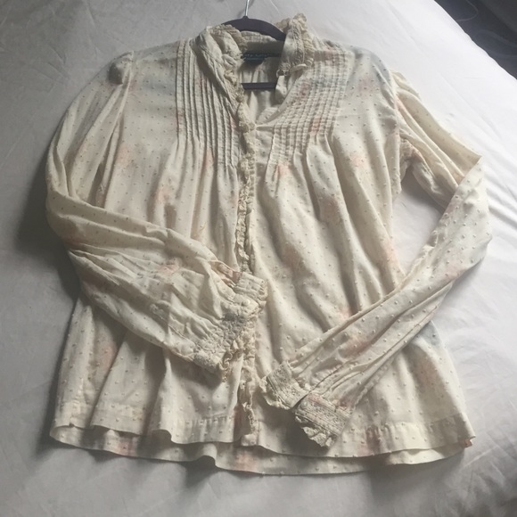 Ralph Lauren vintage style textured bottom down.