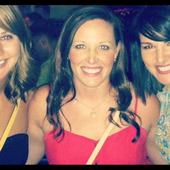 Meet your Posher, Kayla