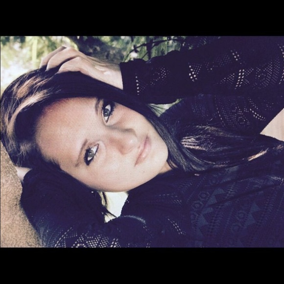 Meet your Posher, Michaela - Picture 1 of 1