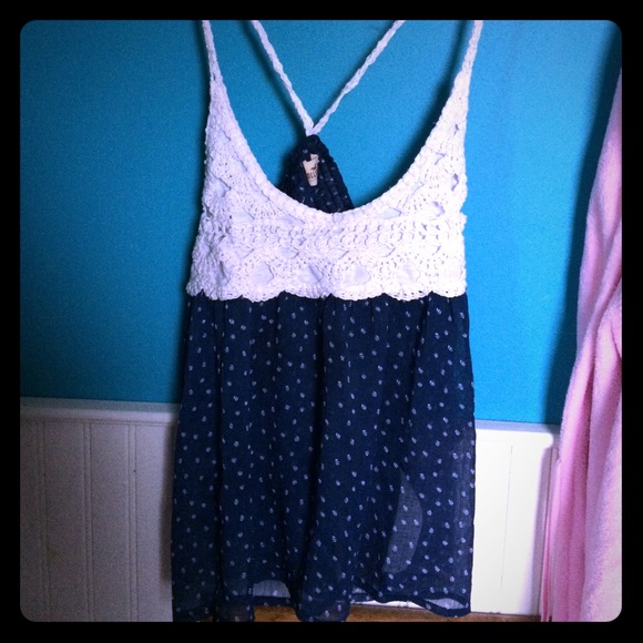 White a navy hollister tank top