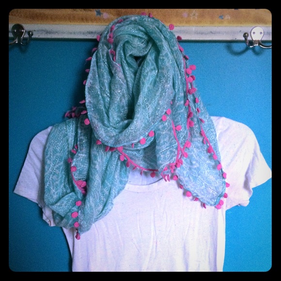 Aeropostale scarf