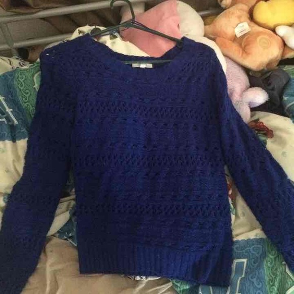 Knit sweater