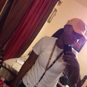 Meet your Posher, Konnie