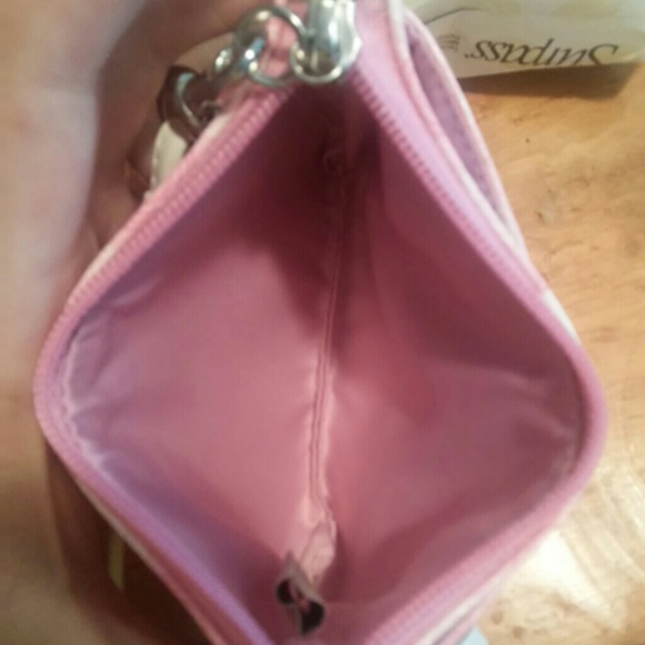 Pink and white Coach wristlet - Picture 3 of 3