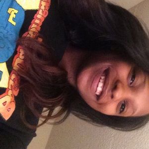 Meet your Posher, Amari