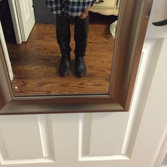 Steve Madden black boots