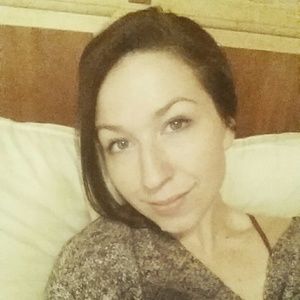 Meet your Posher, Christy