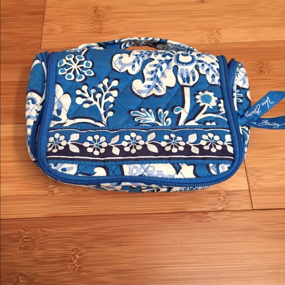 Vera Bradley Hanging Makeup/Jewelry Case