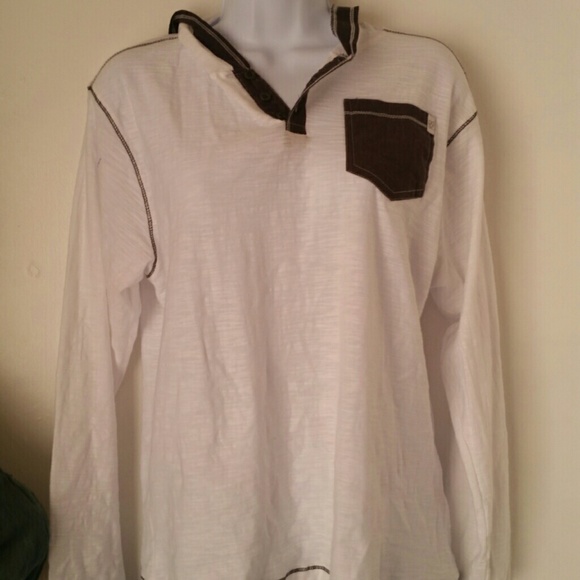Men's hooded shirt