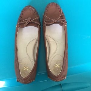 Vince Camuto flats/loafers