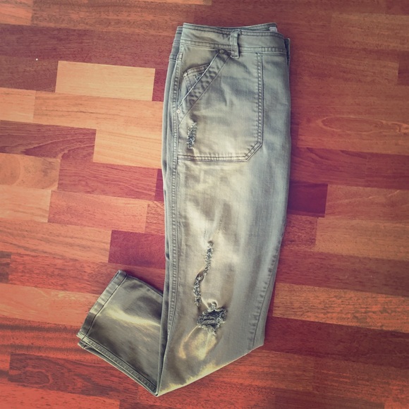 Free People distressed jeans