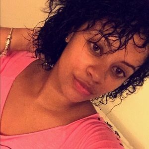 Meet your Posher, Lisandra