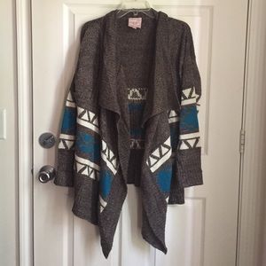 Romeo & Juliet Couture Aztec Tribal Cardigan