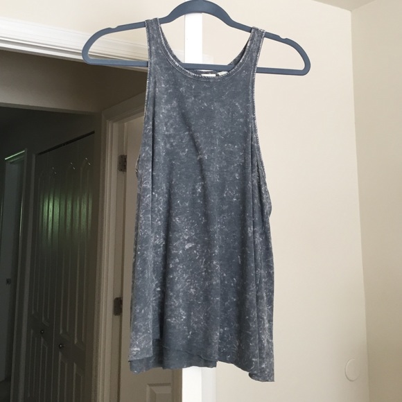 Light grey tank top