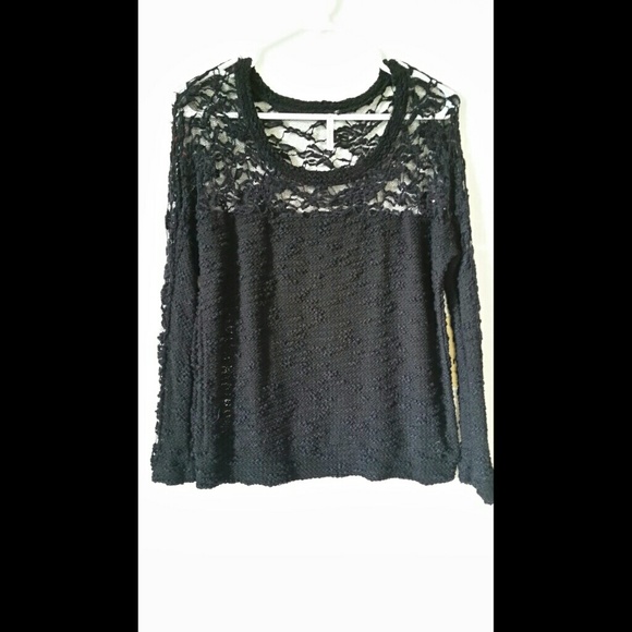 Black lace sweater - Picture 1 of 2