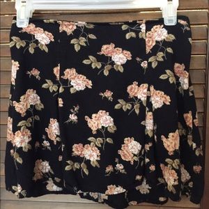 Brandy Melville Floral skirt