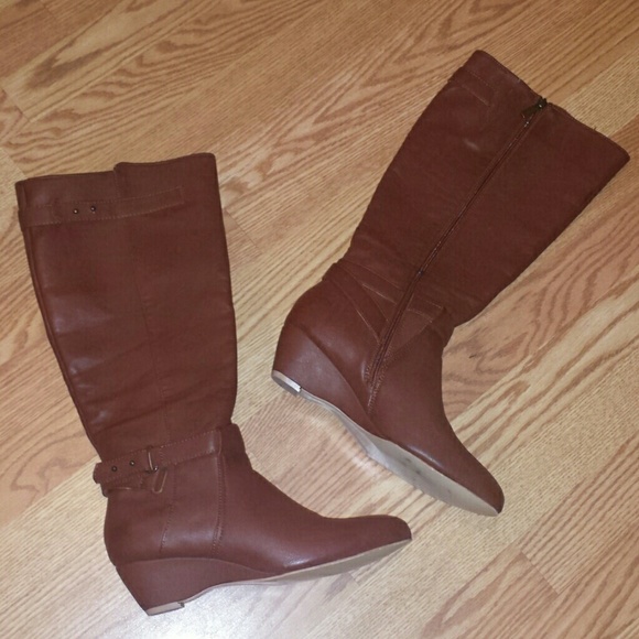 Shoes - Boots