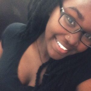 Meet your Posher, Marshae